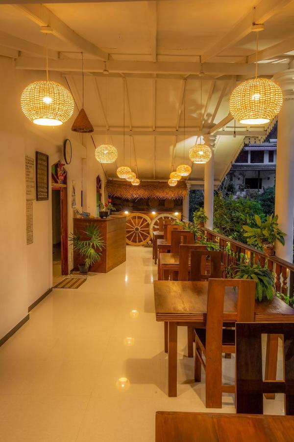 La Villa Unawatuna Buitenkant foto