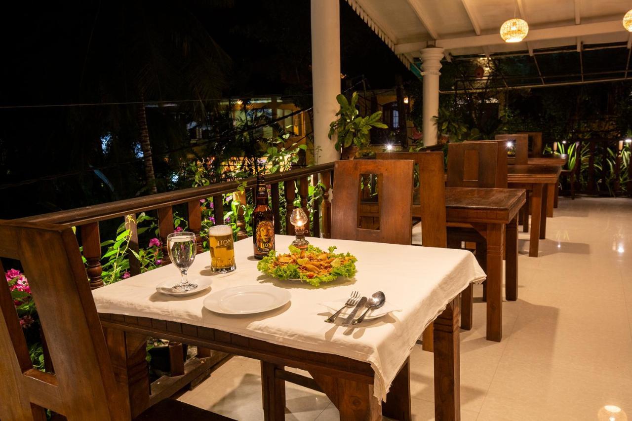 La Villa Unawatuna Buitenkant foto