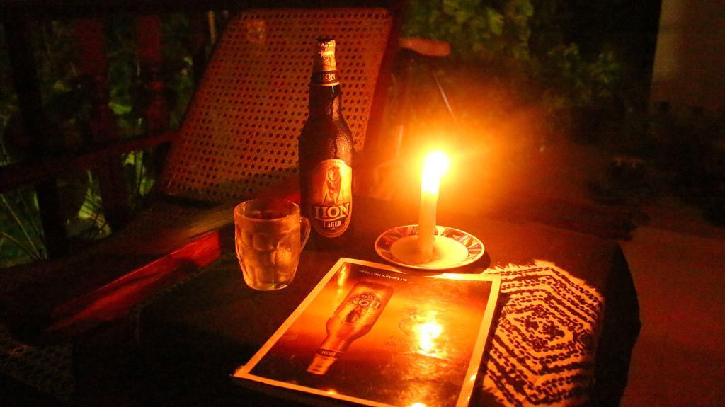 La Villa Unawatuna Buitenkant foto